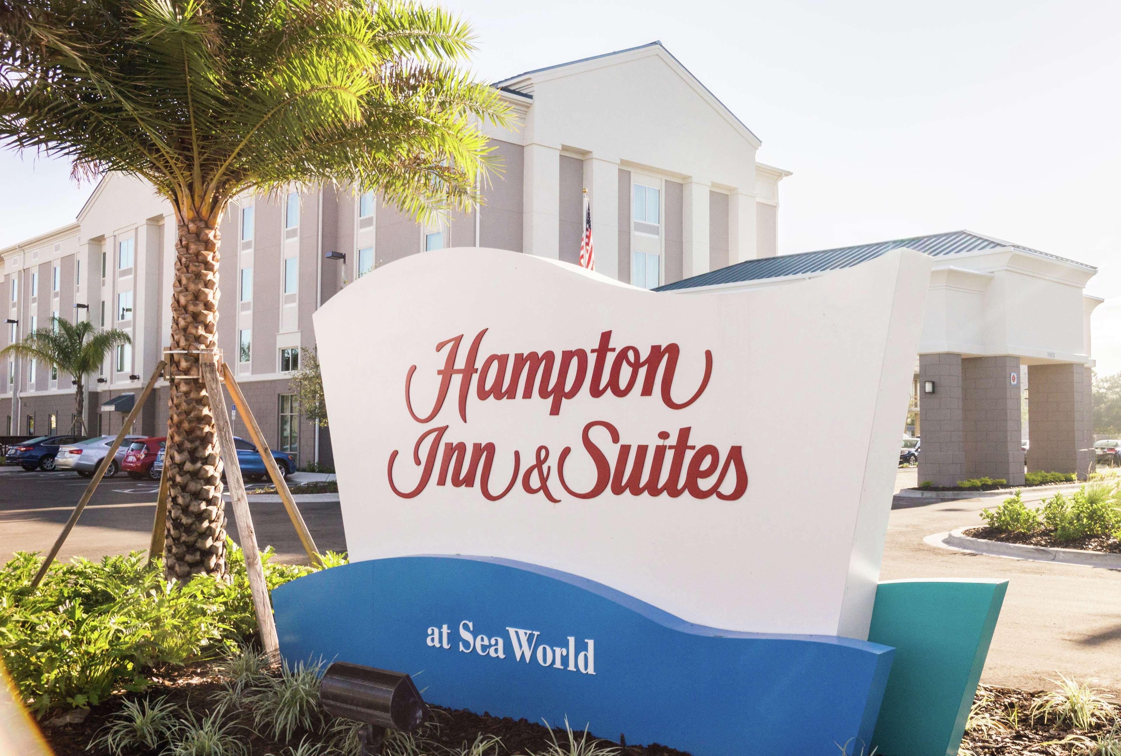 Hampton Inn & Suites Orlando Near Seaworld Williamsburg Exterior photo