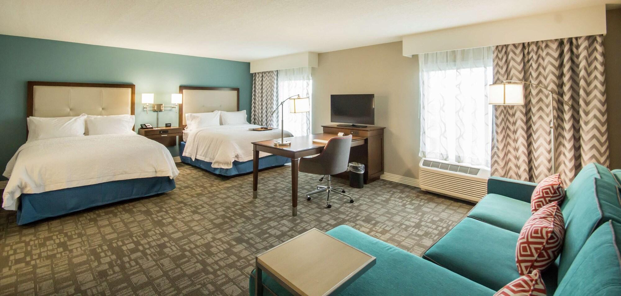 Hampton Inn & Suites Orlando Near Seaworld Williamsburg Exterior photo